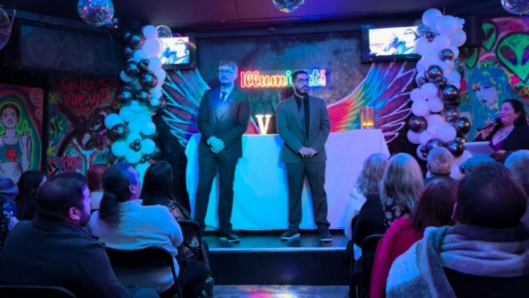 Un lunes, en invierno y con Dancing Queen de fondo: Camilo y Vicente se casaron en Illuminati